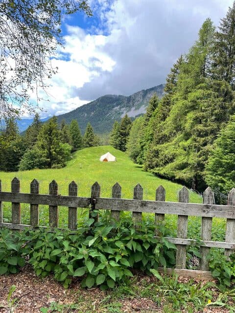 La tenda nel prato